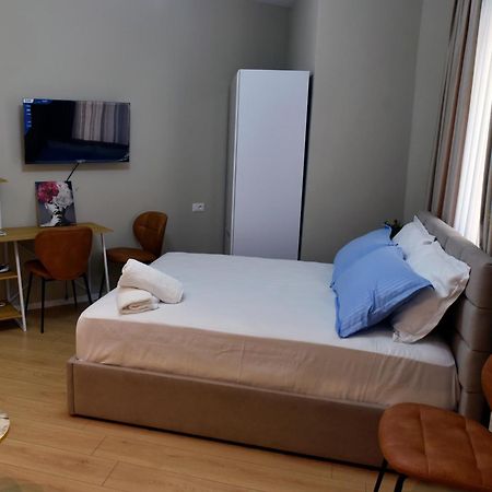 City Center Rooms And Apartments Durrës Buitenkant foto