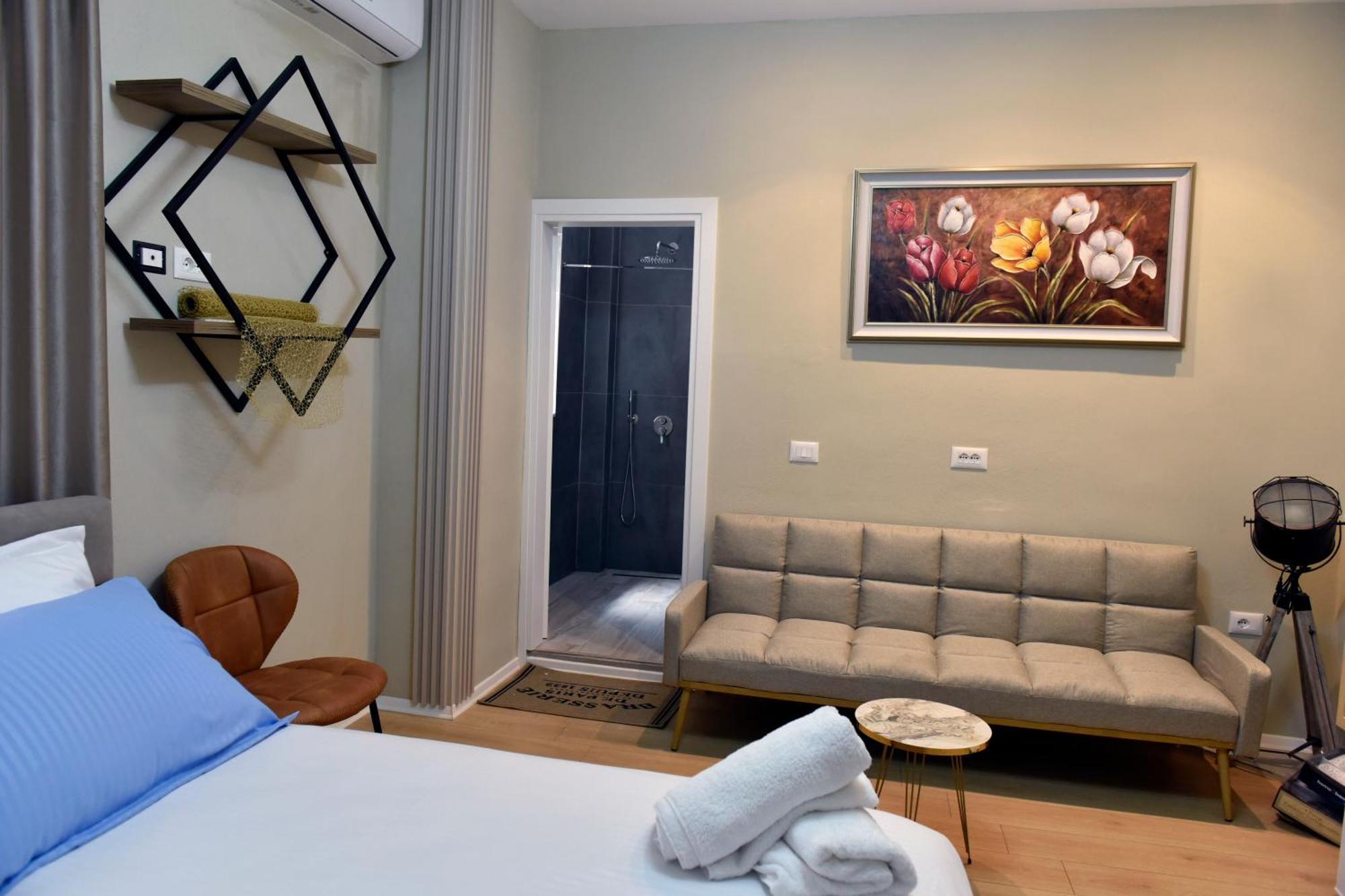 City Center Rooms And Apartments Durrës Buitenkant foto