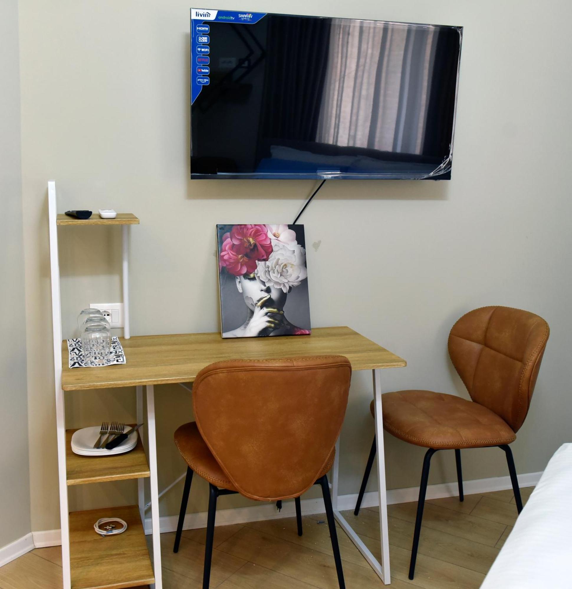 City Center Rooms And Apartments Durrës Buitenkant foto